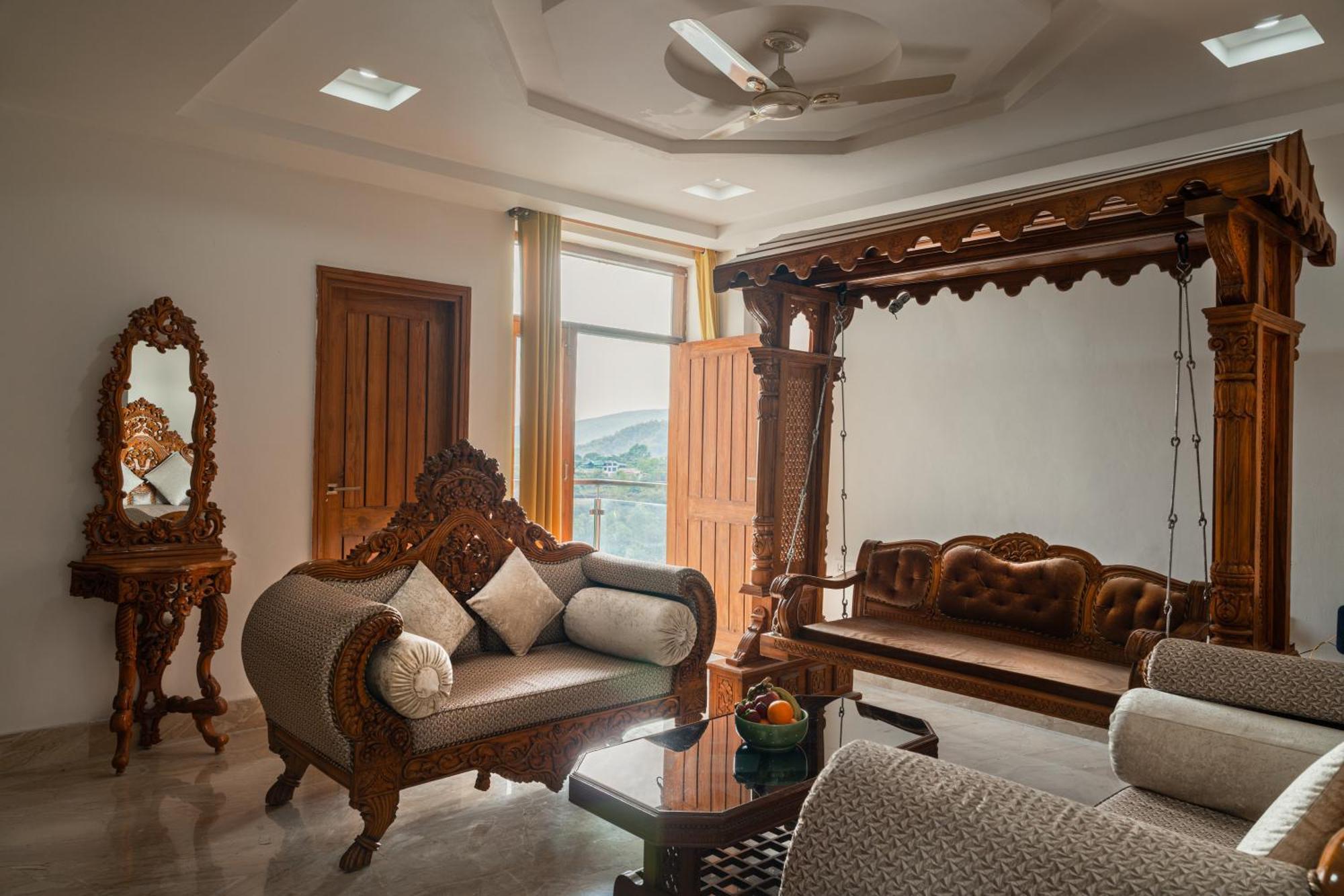 Restnation By The Staycationer Dehradun Exterior foto
